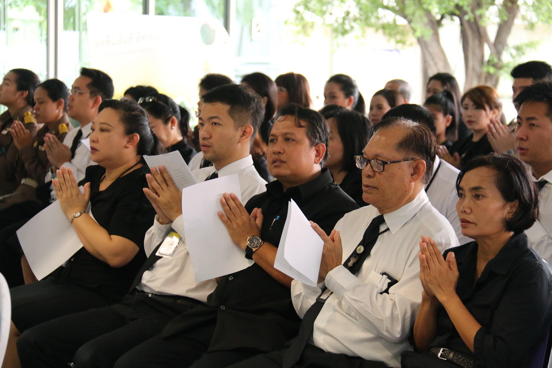 ทำบุญตักบาตร ข้าวสาร อาหารแห้ง พระสงฆ์ ๙ รูป — 25 เมษายน 2025 — สถาบันเทคโนโลยีจิตรลดา CDTI