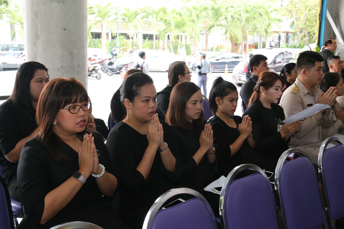 ทำบุญตักบาตร ข้าวสาร อาหารแห้ง พระสงฆ์ ๙ รูป — 25 เมษายน 2025 — สถาบันเทคโนโลยีจิตรลดา CDTI