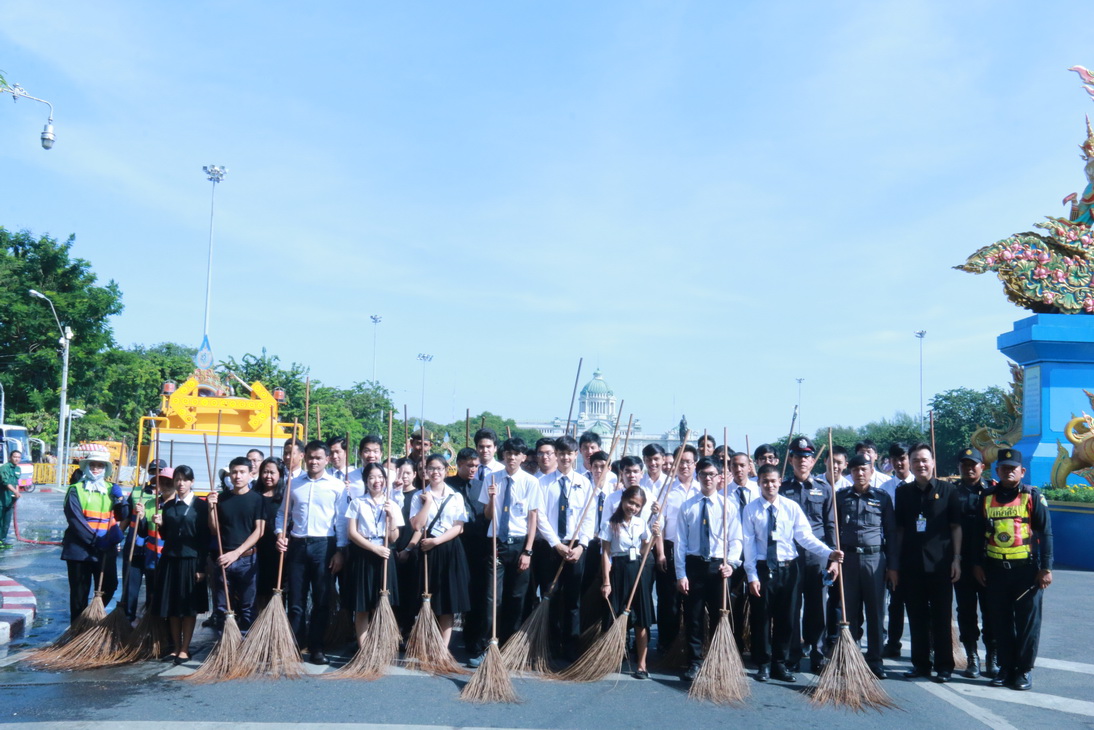 กิจกรรม "ทำดี เพื่อพ่อ" Big Cleaning — 23 พฤษภาคม 2025 — สถาบันเทคโนโลยีจิตรลดา CDTI