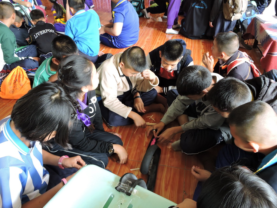โครงการค่ายวิทยาศาสตร์และคณิตศาสตร์ — 18 พฤษภาคม 2025 — สถาบันเทคโนโลยีจิตรลดา CDTI