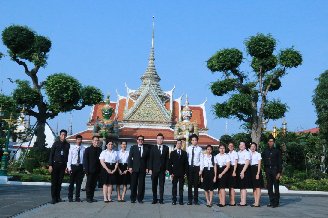 กิจกรรมวางพานพุ่มถวายราชสักการะพระบรมราชานุสาวรีย์ — 2 พฤษภาคม 2025 — สถาบันเทคโนโลยีจิตรลดา CDTI