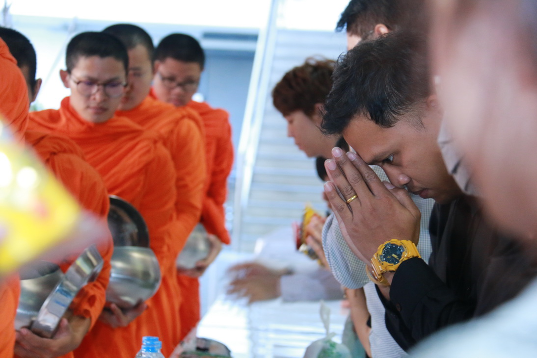 ทำบุญตักบาตร ในเดือนมีนาคม — 2 พฤษภาคม 2025 — สถาบันเทคโนโลยีจิตรลดา CDTI
