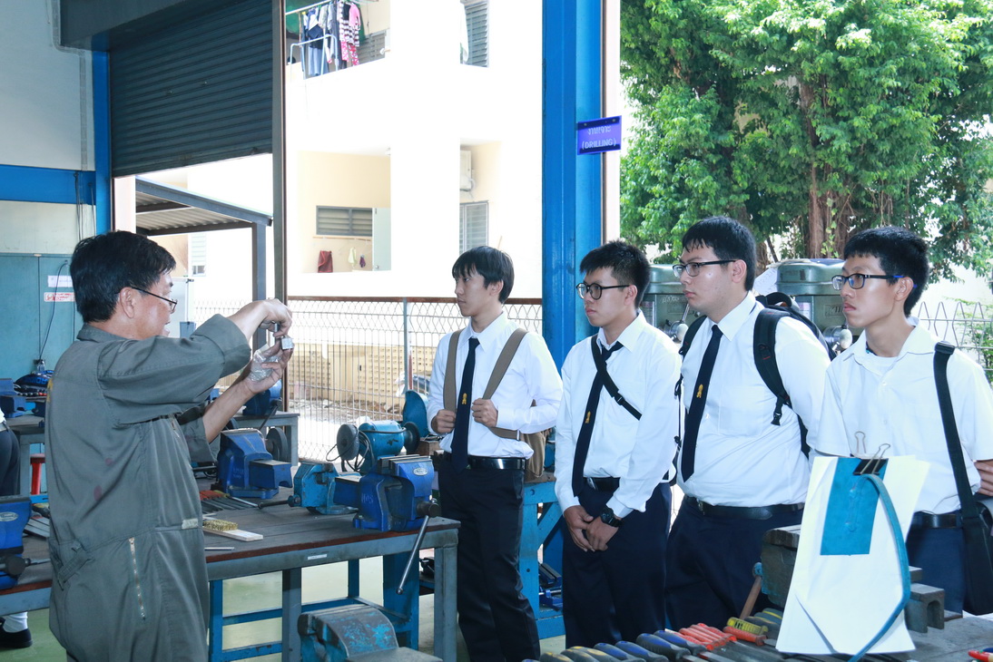 CDTC ปรับพื้นฐานน้องใหม่ ลงช็อปวิชาช่าง ปูพื้นฐานบัณฑิต — 2 พฤษภาคม 2025 — สถาบันเทคโนโลยีจิตรลดา CDTI