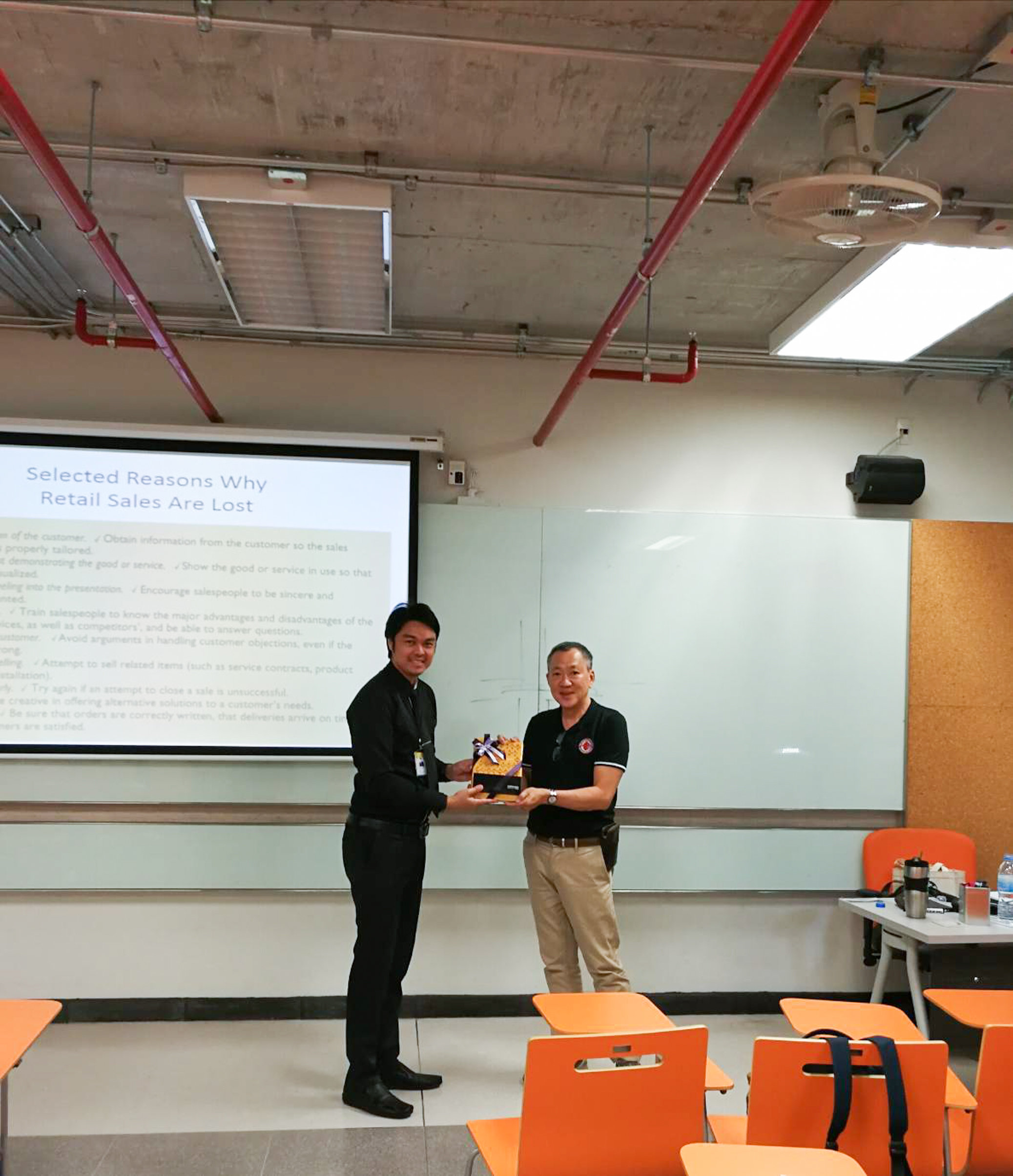 บรรยายพิเศษ การจัดการร้านค้าปลีก — 2 พฤษภาคม 2025 — สถาบันเทคโนโลยีจิตรลดา CDTI