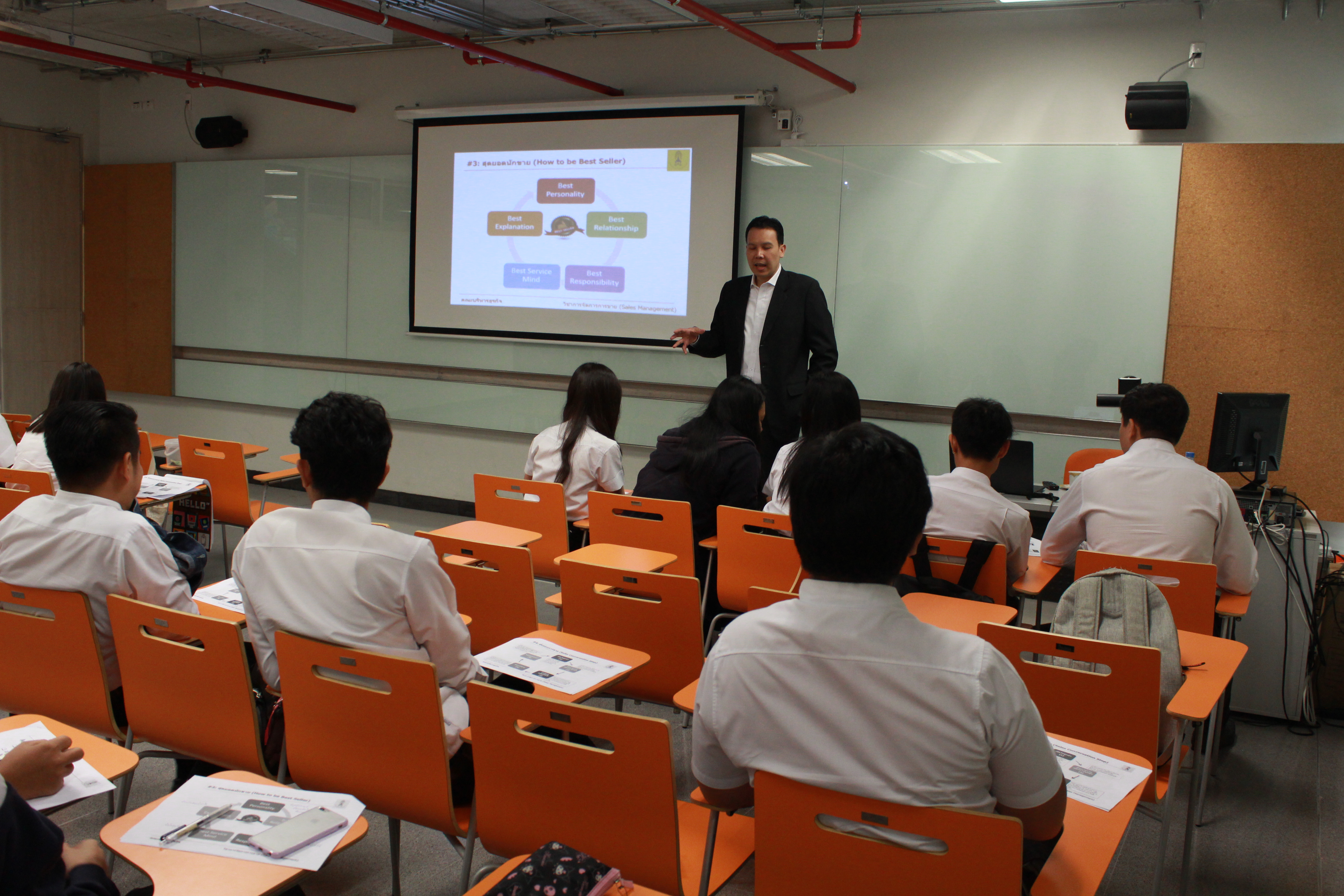 บรรยายพิเศษการจัดการการขาย — 2 พฤษภาคม 2025 — สถาบันเทคโนโลยีจิตรลดา CDTI