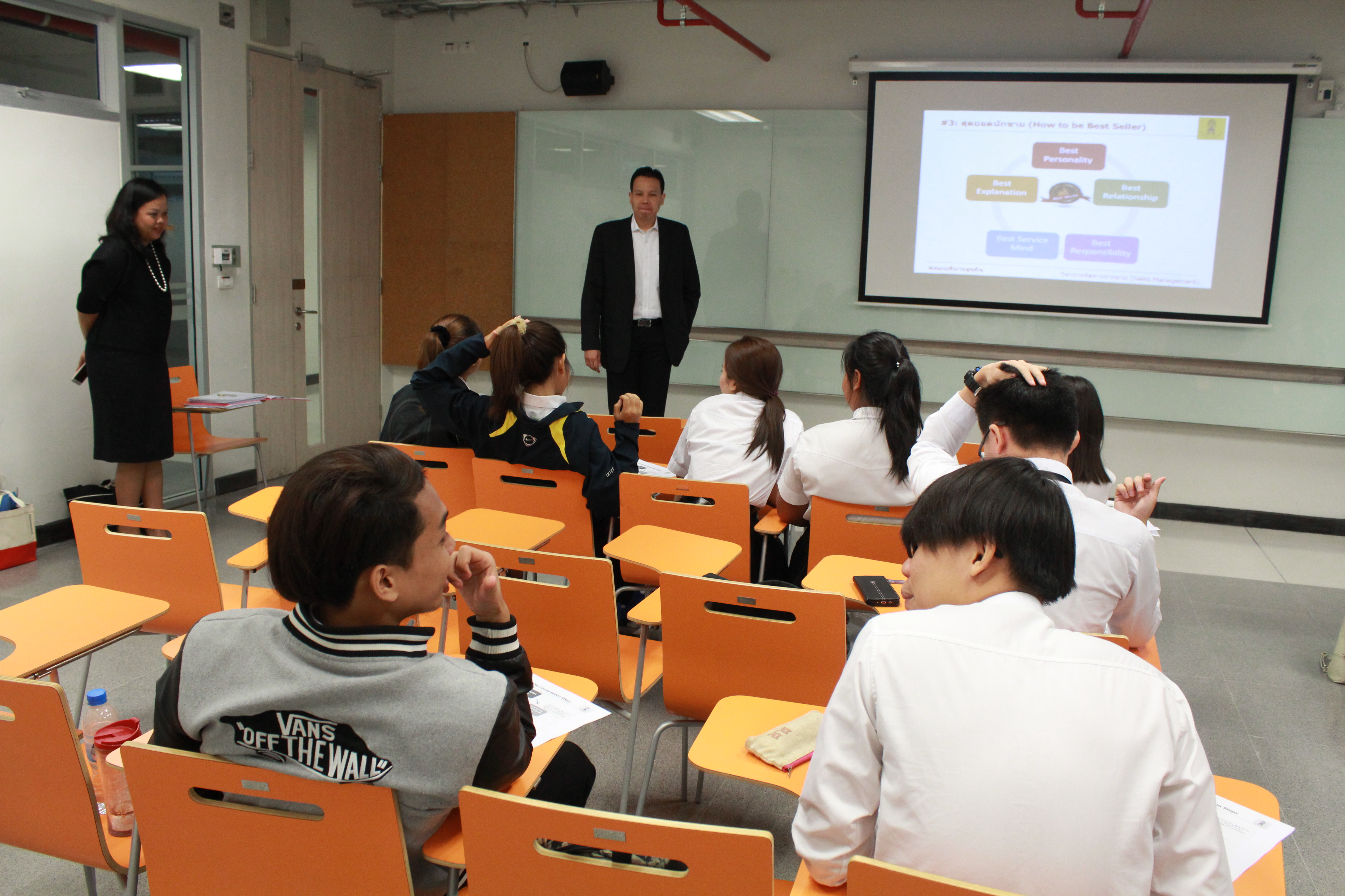 บรรยายพิเศษการจัดการการขาย — 2 พฤษภาคม 2025 — สถาบันเทคโนโลยีจิตรลดา CDTI