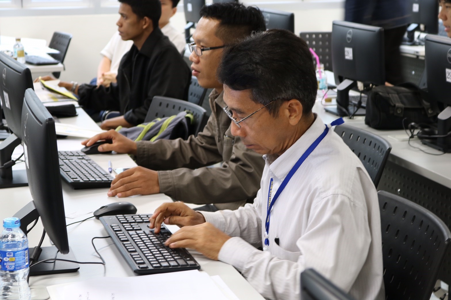 อบรมคอมพิวเตอร์เชิงปฏิบัติการ — 2 พฤษภาคม 2025 — สถาบันเทคโนโลยีจิตรลดา CDTI