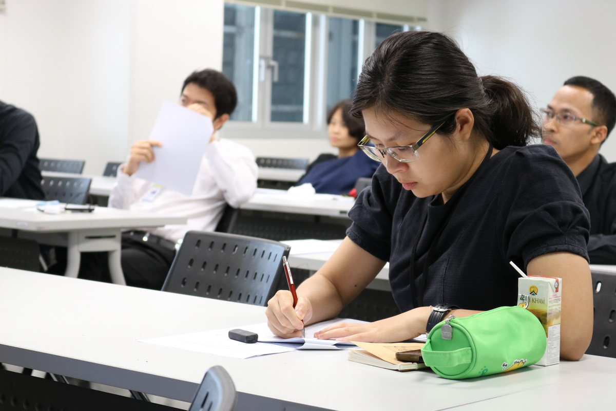 อบรมเชิงปฏิบัติการการทำวิจัยในชั้นเรียน — 2 พฤษภาคม 2025 — สถาบันเทคโนโลยีจิตรลดา CDTI