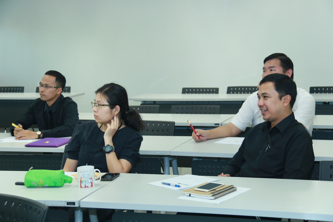 อบรมเชิงปฏิบัติการการทำวิจัยในชั้นเรียน — 2 พฤษภาคม 2025 — สถาบันเทคโนโลยีจิตรลดา CDTI