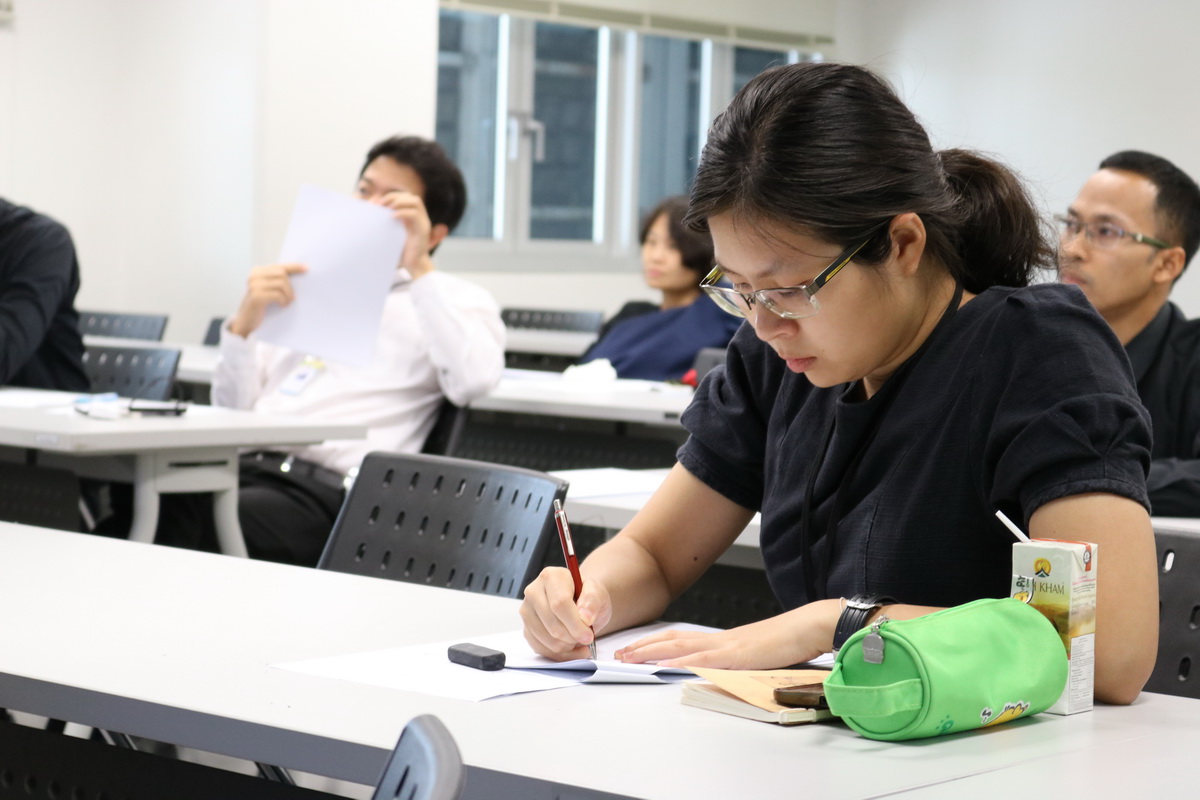 อบรมเชิงปฏิบัติการการทำวิจัยในชั้นเรียน — 2 พฤษภาคม 2025 — สถาบันเทคโนโลยีจิตรลดา CDTI