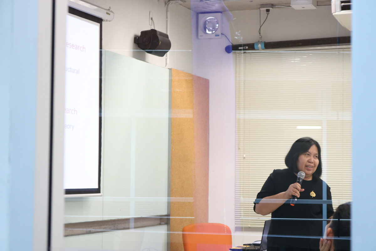 อบรมเชิงปฏิบัติการการทำวิจัยในชั้นเรียน — 2 พฤษภาคม 2025 — สถาบันเทคโนโลยีจิตรลดา CDTI
