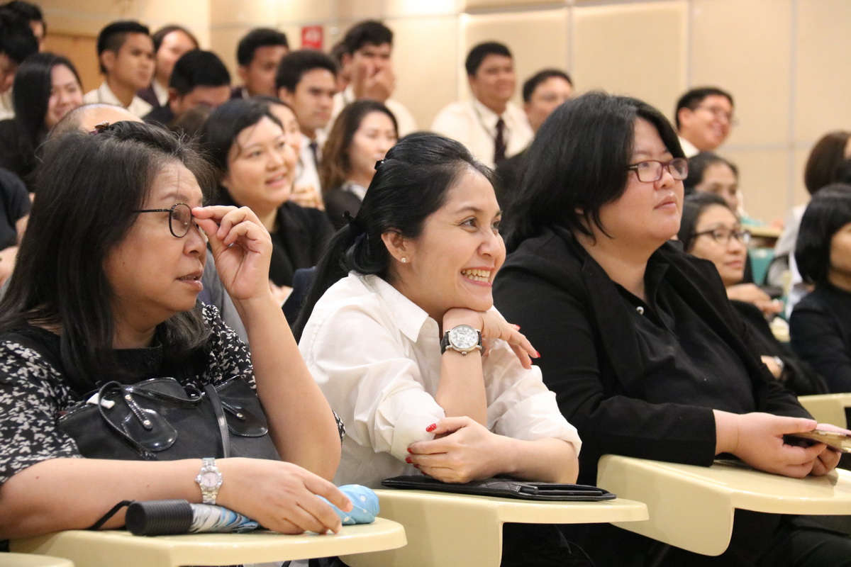 ดูงาน Chitralada mini FBM — 2 พฤษภาคม 2025 — สถาบันเทคโนโลยีจิตรลดา CDTI