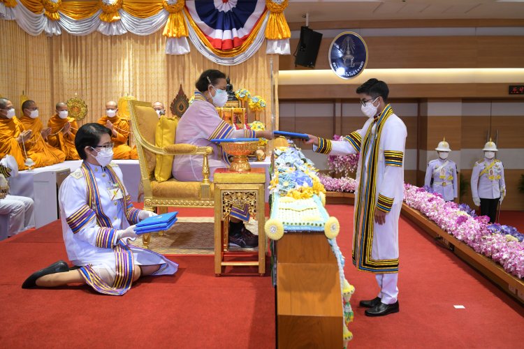 พระราชทานปริญญาบัตร — 2 พฤษภาคม 2025 — สถาบันเทคโนโลยีจิตรลดา CDTI