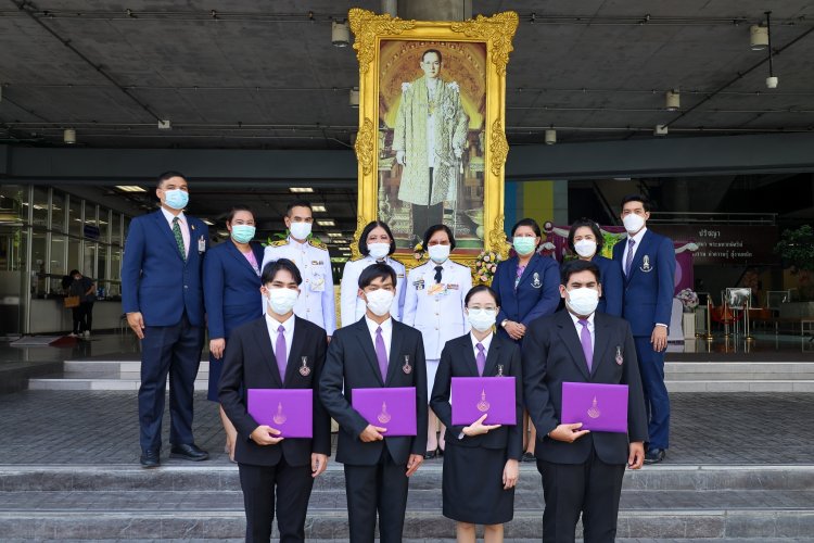 ขอแสดงความยินดีนักศึกษาจิตรลดาวิชาชีพ รับพระราชทานรางวัล “ความเป็นเลิศด้านอาชีวศึกษา” ครั้งที่ 4 ประจำปีการศึกษา 2563 — 5 พฤษภาคม 2025 — สถาบันเทคโนโลยีจิตรลดา CDTI