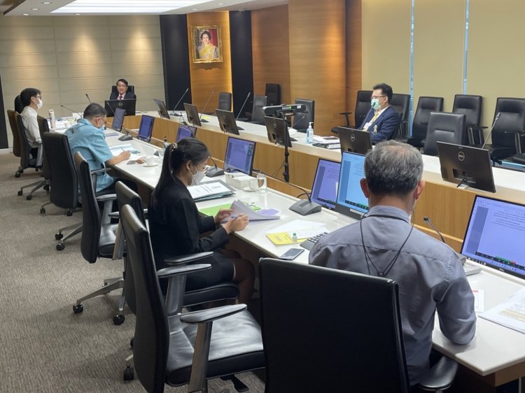 ประชุมคณะกรรมการกฎหมาย — 2 พฤษภาคม 2025 — สถาบันเทคโนโลยีจิตรลดา CDTI