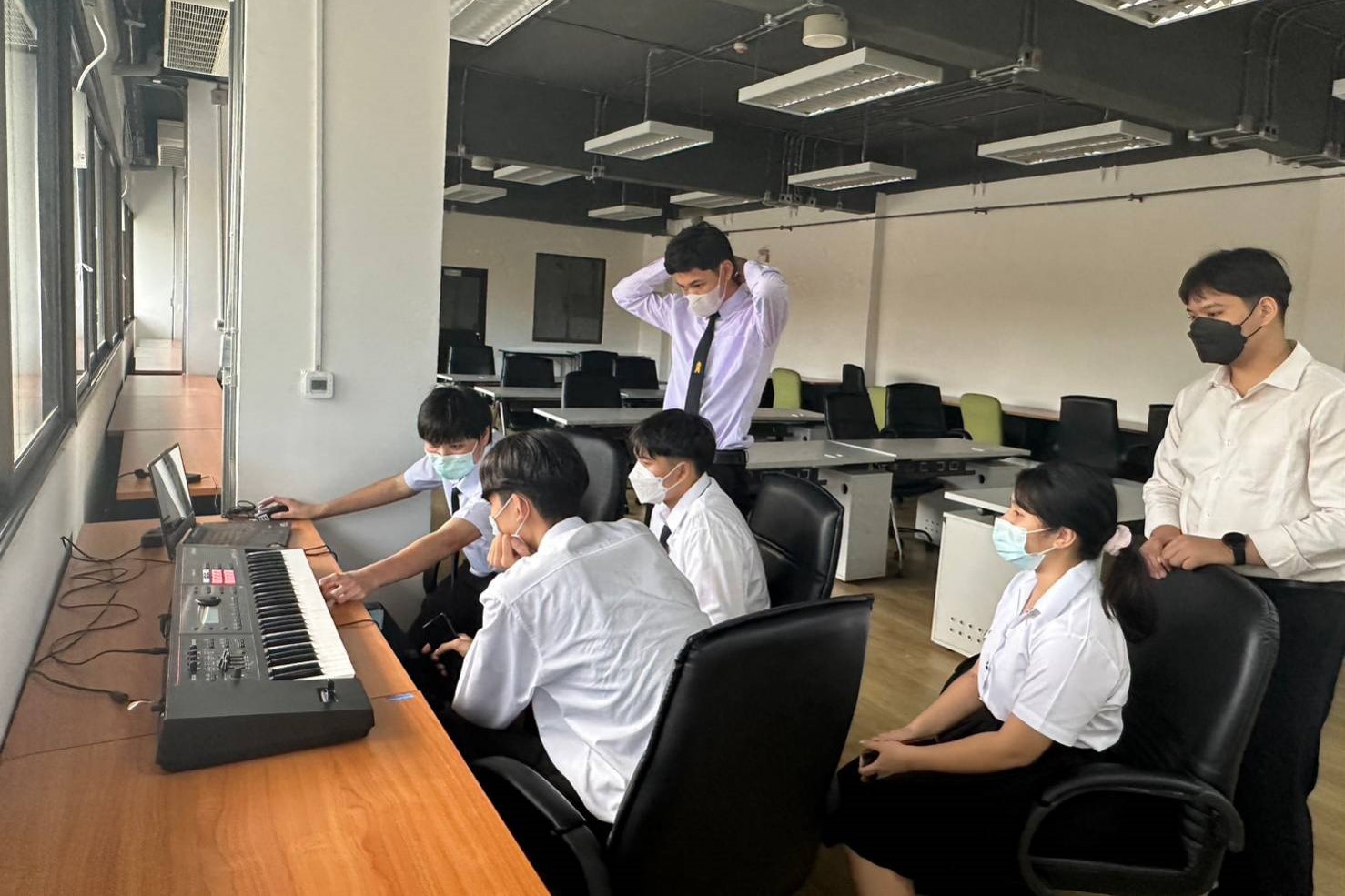 ชมรมดนตรีสากล — 1 พฤษภาคม 2025 — สถาบันเทคโนโลยีจิตรลดา CDTI