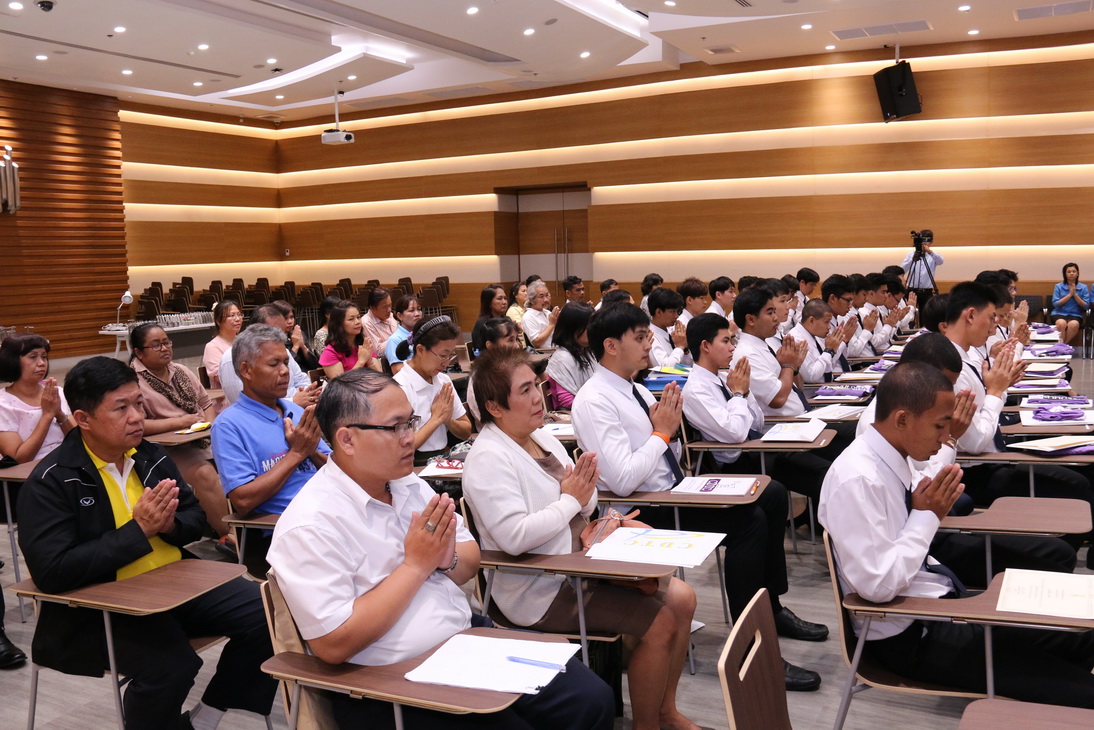กิจกรรมวันปฐมนิเทศสำหรับนักศึกษาใหม่ คณะเทคโนโลยีอุตสาหกรรม ประจำปี 2558 &mdash; 8 สิงหาคม 2026 &mdash; สถาบันเทคโนโลยีจิตรลดา CDTI
