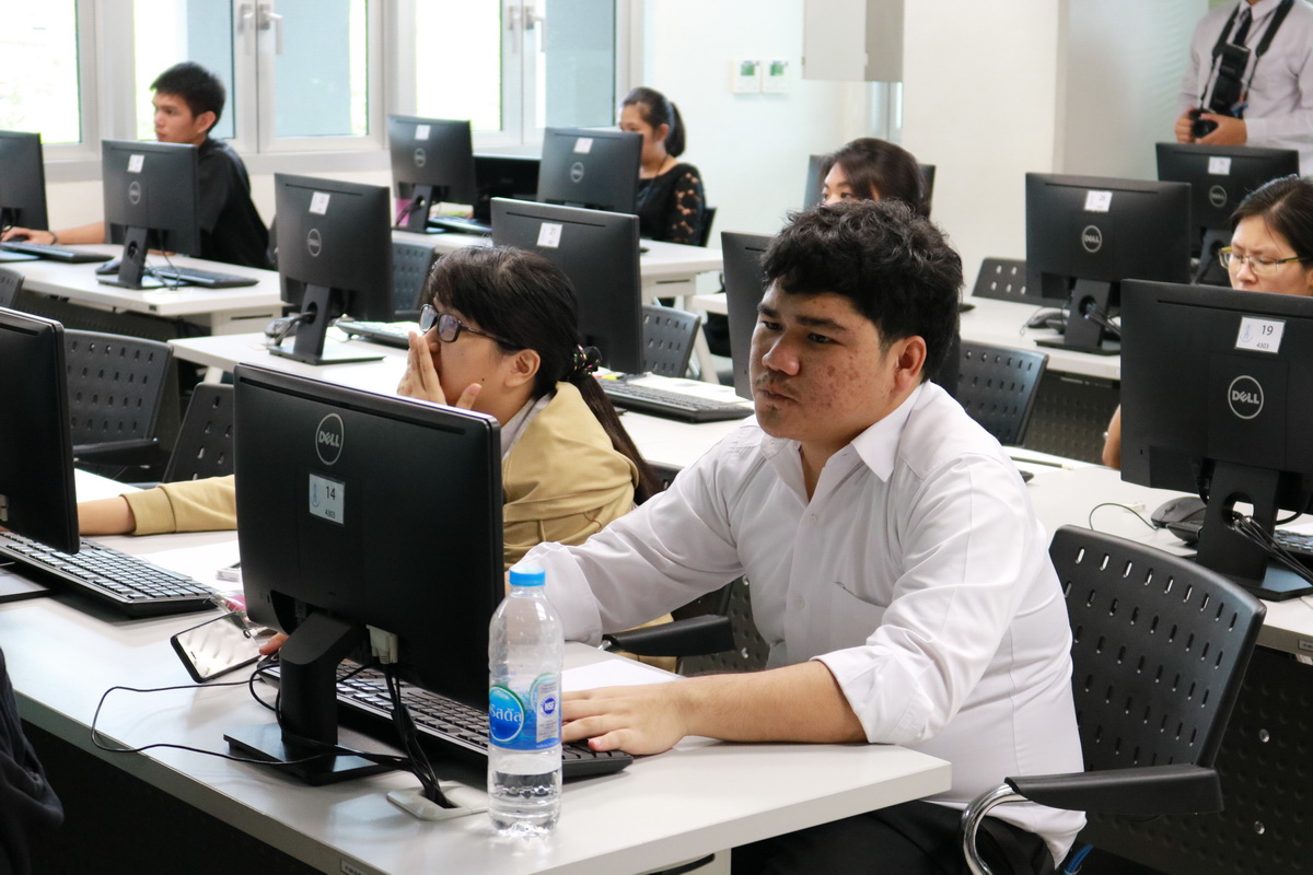 สติ๊กเกอร์ไลน์สร้างรายได้ &mdash; 8 สิงหาคม 2026 &mdash; สถาบันเทคโนโลยีจิตรลดา CDTI