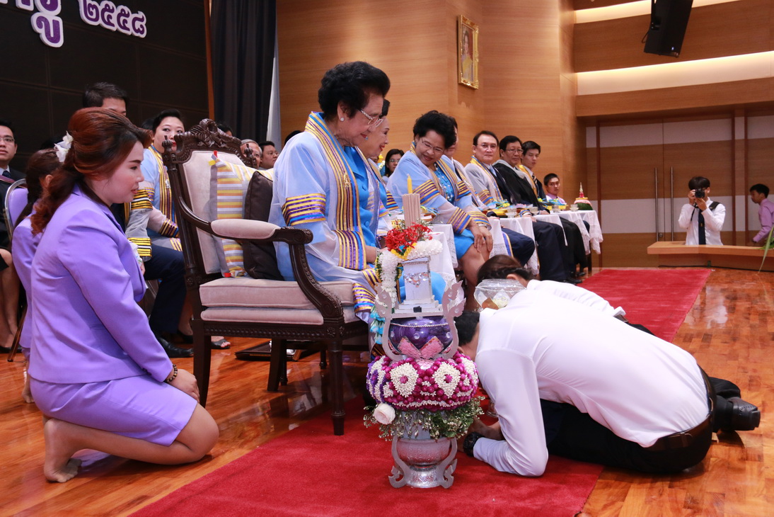 พิธีไหว้ครู ประจำปีการศึกษา ๒๕๕๘ วิทยาลัยเทคโนโลยีจิตรลดา &mdash; 26 กรกฎาคม 2026 &mdash; สถาบันเทคโนโลยีจิตรลดา CDTI