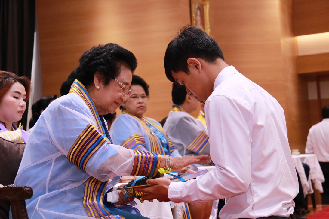 พิธีไหว้ครู ประจำปีการศึกษา ๒๕๕๘ วิทยาลัยเทคโนโลยีจิตรลดา &mdash; 26 กรกฎาคม 2026 &mdash; สถาบันเทคโนโลยีจิตรลดา CDTI