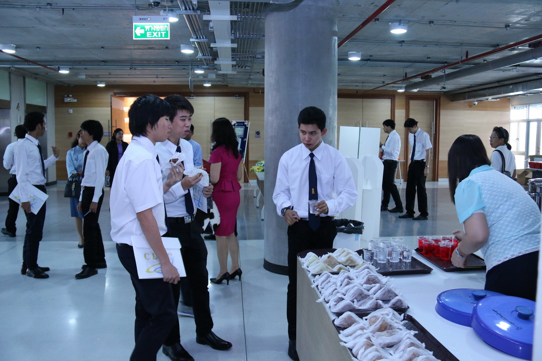 กิจกรรมวันปฐมนิเทศสำหรับนักศึกษาใหม่ คณะเทคโนโลยีอุตสาหกรรม ประจำปี 2558 &mdash; 8 สิงหาคม 2026 &mdash; สถาบันเทคโนโลยีจิตรลดา CDTI