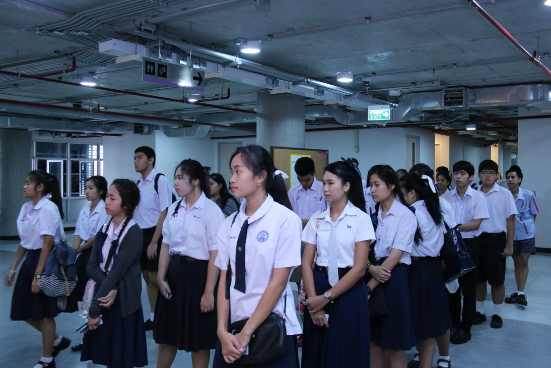 บรรยากาศการสอบข้อเขียนของนักศึกษาที่สมัครสอบ ประจำปีการศึกษา 2558 &mdash; 8 สิงหาคม 2026 &mdash; สถาบันเทคโนโลยีจิตรลดา CDTI