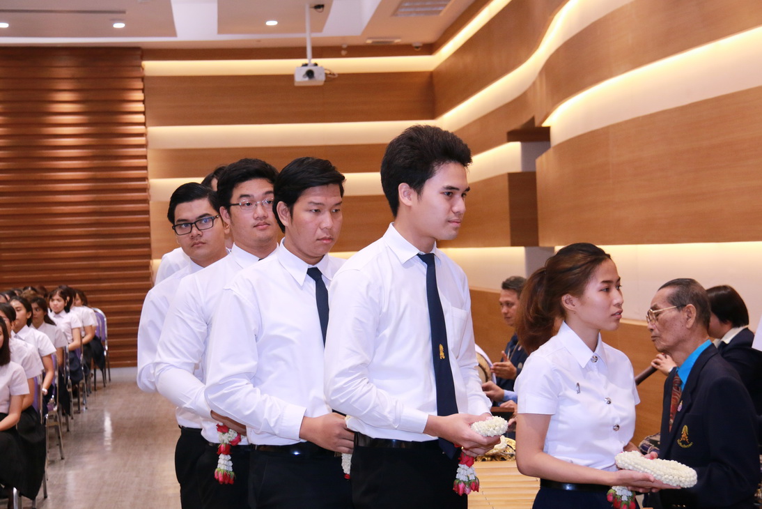 พิธีไหว้ครู ประจำปีการศึกษา ๒๕๕๘ วิทยาลัยเทคโนโลยีจิตรลดา &mdash; 26 กรกฎาคม 2026 &mdash; สถาบันเทคโนโลยีจิตรลดา CDTI