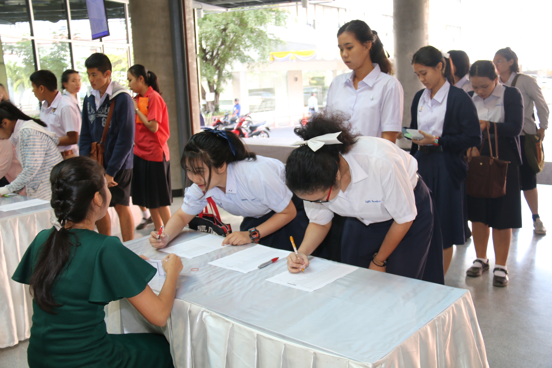 ประมวลภาพบรรยากาศการสอบชิงทุนการศึกษาต่อระดับปริญญาตรี ของ Kaplan Higher Education Academy In Singaporw &mdash; 8 สิงหาคม 2026 &mdash; สถาบันเทคโนโลยีจิตรลดา CDTI