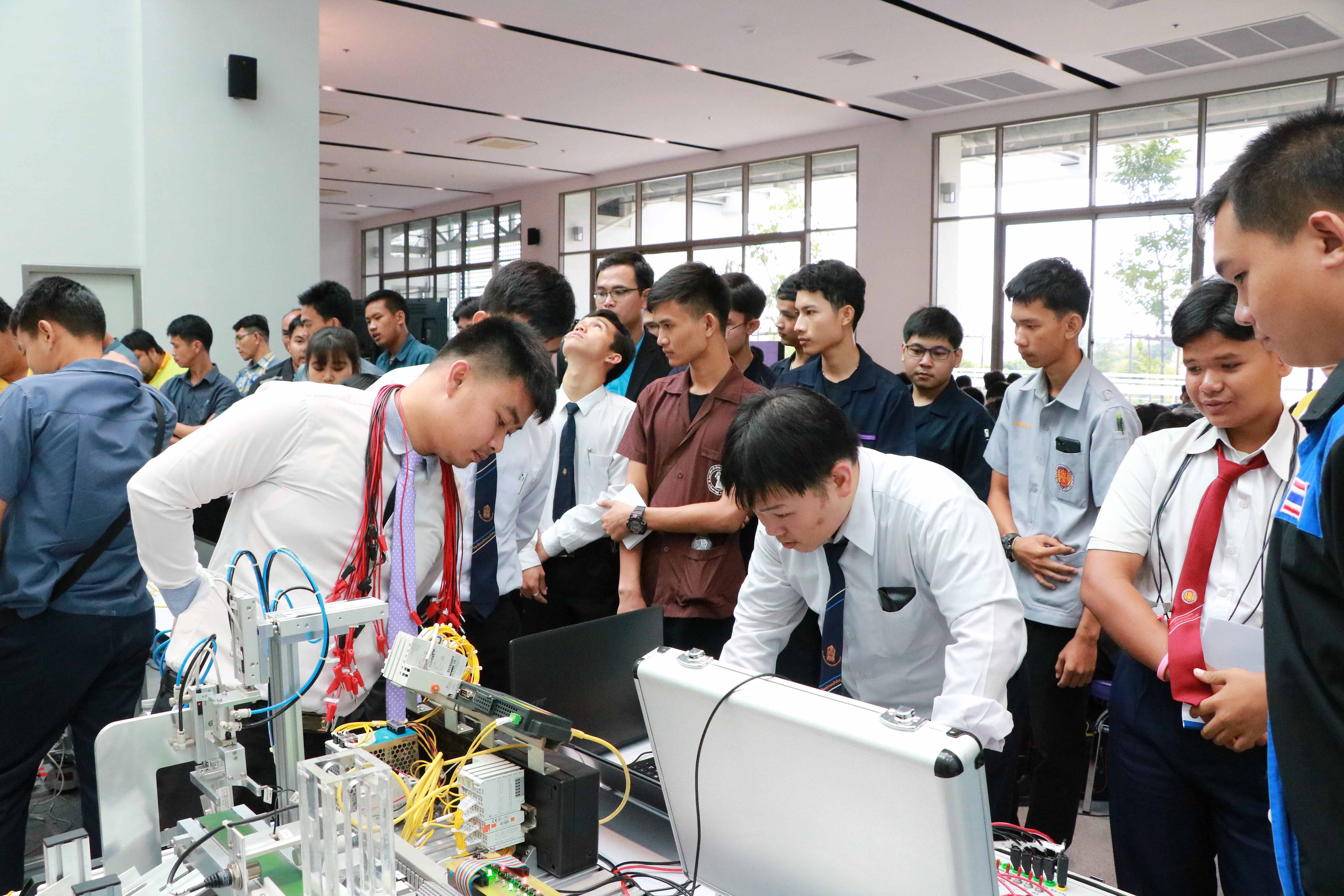 อบรมการแข่งกันควบคุมระบบอัตโนมัติในอุตสาหกรรม 4.0 สัปดาห์แรก &mdash; 9 สิงหาคม 2026 &mdash; สถาบันเทคโนโลยีจิตรลดา CDTI