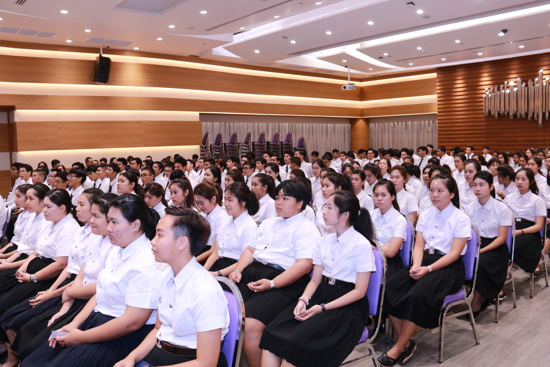 พิธีไหว้ครู ประจำปีการศึกษา ๒๕๕๘ วิทยาลัยเทคโนโลยีจิตรลดา &mdash; 26 กรกฎาคม 2026 &mdash; สถาบันเทคโนโลยีจิตรลดา CDTI