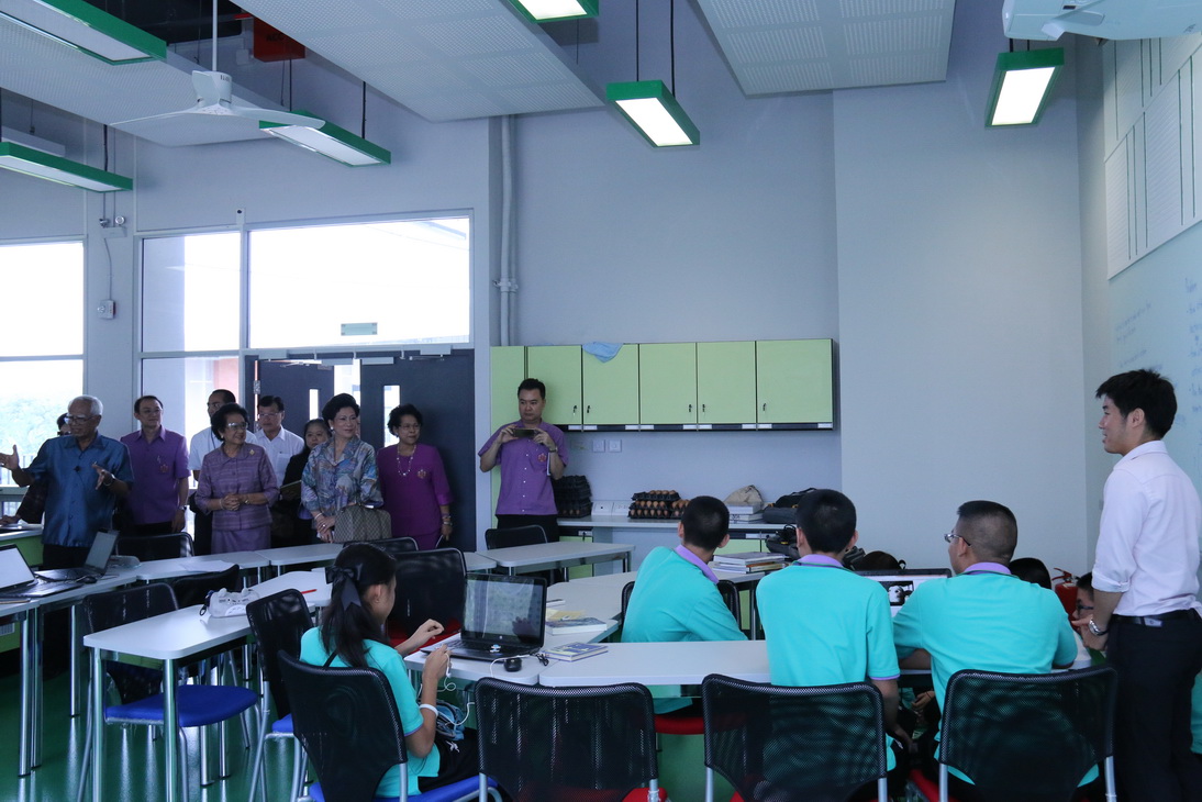 คณะผู้บริหารวิทยาลัยเทคโนโลยีจิตรลดา ได้เข้าศึกษาดูงาน โครงการจัดตั้งสถาบันอุดมศึกษาและ โรงเรียนวิทยาศาสตร์ &mdash; 8 สิงหาคม 2026 &mdash; สถาบันเทคโนโลยีจิตรลดา CDTI
