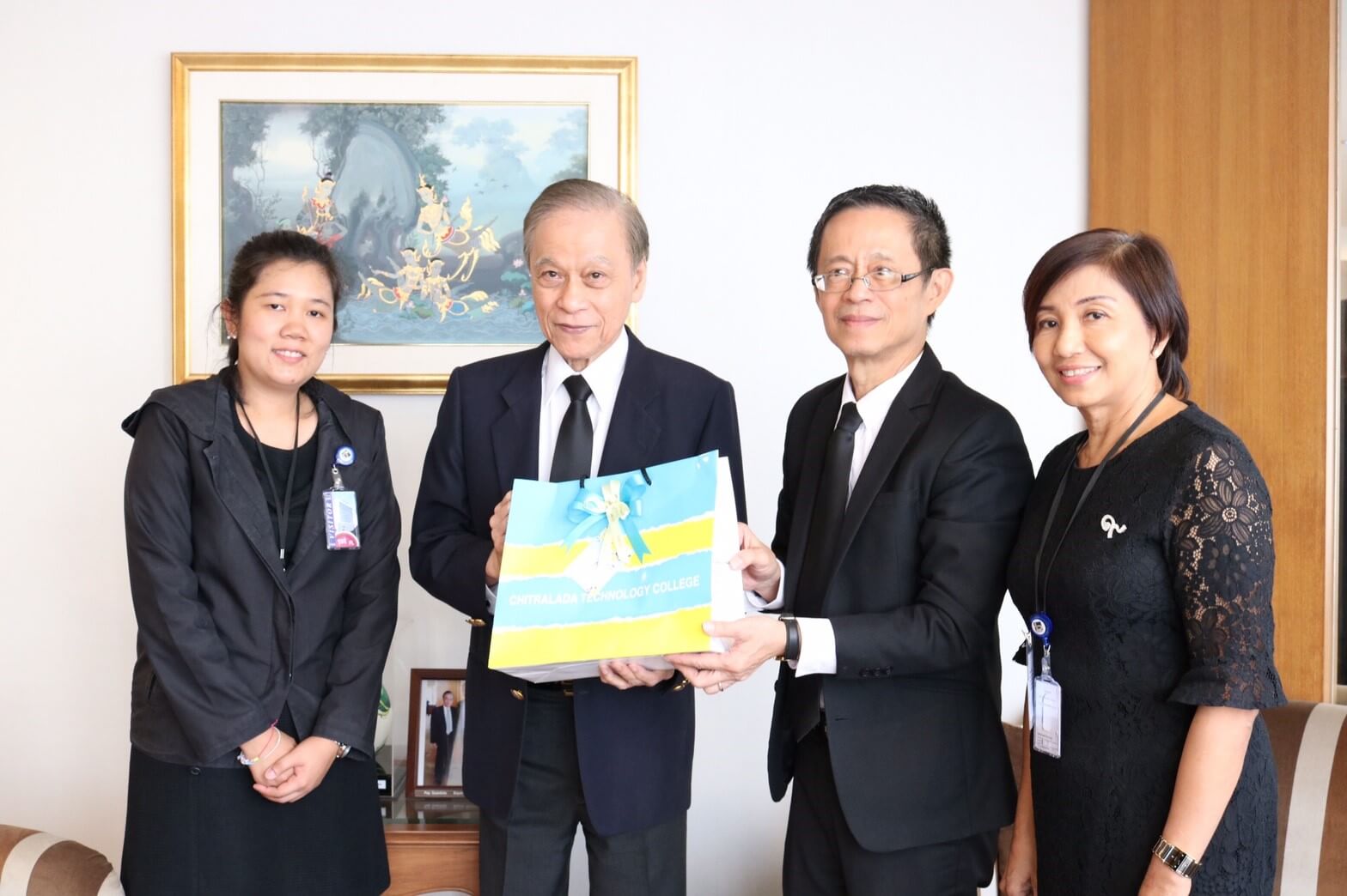 ร่วมหารือผู้บริหาร Loxley &mdash; 6 สิงหาคม 2026 &mdash; สถาบันเทคโนโลยีจิตรลดา CDTI