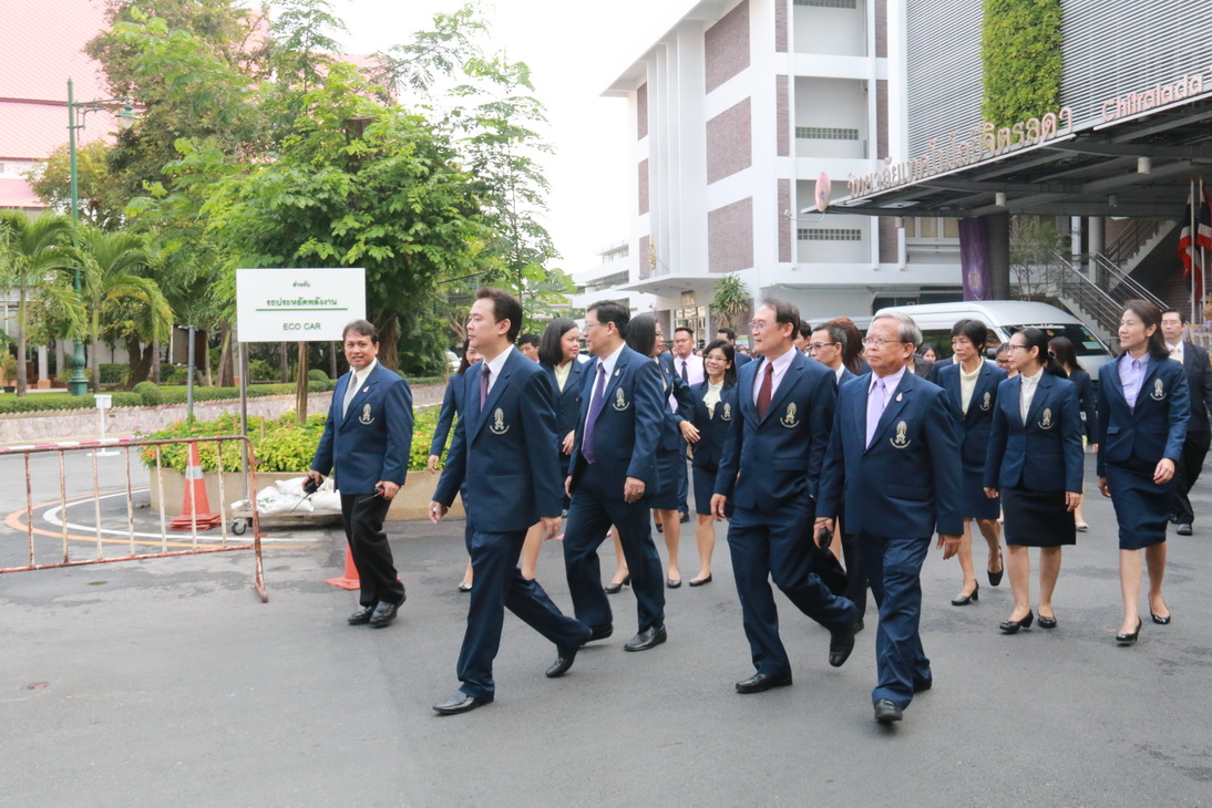 คณะอาจารย์ เจ้าหน้าที่ และนักศึกษาวิทยาลัยเทคโนโลยีจิตรลดา ร่วมพิธีวางพวงมาลาเนื่องในวันปิยมหาราช &mdash; 13 กรกฎาคม 2026 &mdash; สถาบันเทคโนโลยีจิตรลดา CDTI