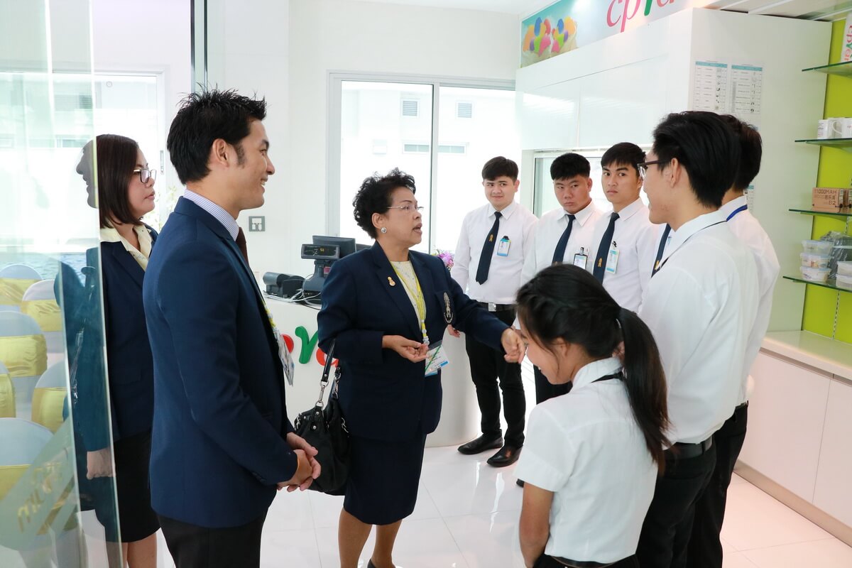 เฝ้ารับเสด็จ ณ บริษัท ซี พี แรม จำกัด &mdash; 11 กรกฎาคม 2026 &mdash; สถาบันเทคโนโลยีจิตรลดา CDTI