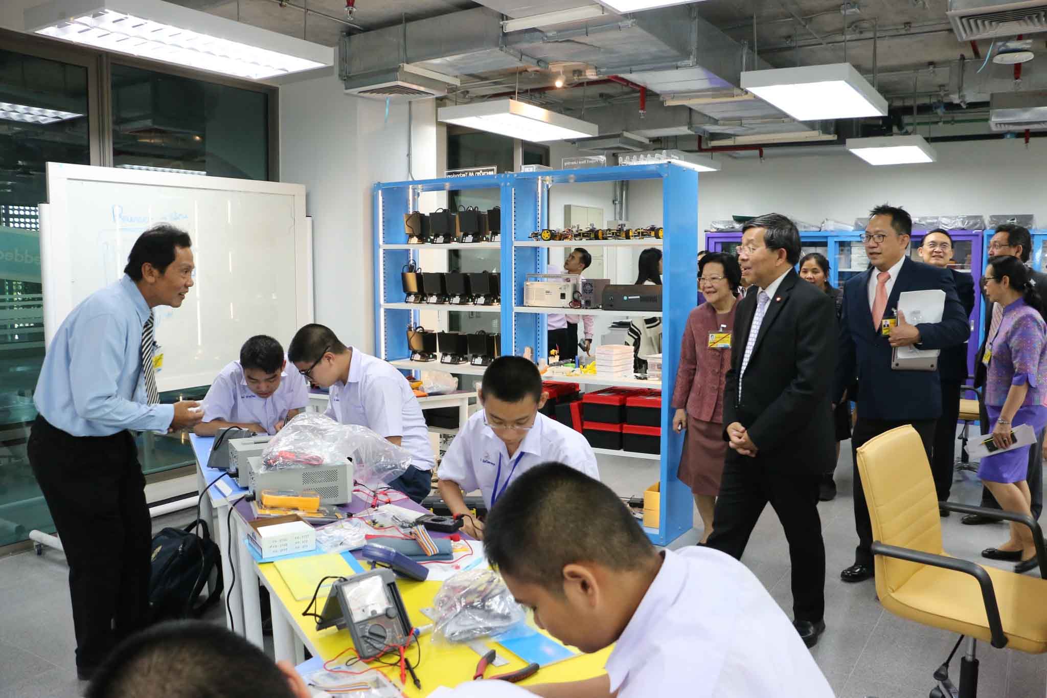 ต้อนรับคณะปลัดกระทรวง อว. — 5 พฤษภาคม 2025 — สถาบันเทคโนโลยีจิตรลดา CDTI
