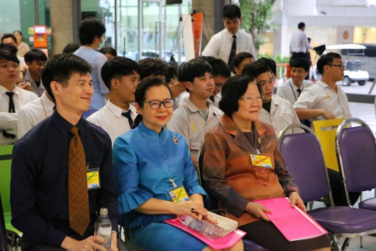 ประกวดโครงงานวิจัยสิ่งประดิษฐ์และนวัตกรรม — 5 พฤษภาคม 2025 — สถาบันเทคโนโลยีจิตรลดา CDTI