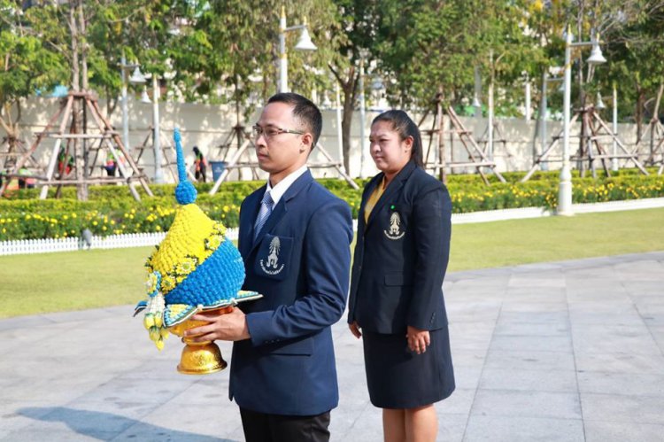 สจด. ร่วมพิธีวางพานพุ่มถวายราชสักการะเนื่องในวันจักรี — 5 พฤษภาคม 2025 — สถาบันเทคโนโลยีจิตรลดา CDTI