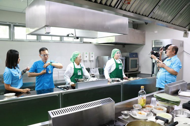 อธิการบดีสถาบันเทคโนโลยีจิตรลดา ให้สัมภาษณ์รายรายการ "กูรูคู่อร่อย" — 6 พฤษภาคม 2025 — สถาบันเทคโนโลยีจิตรลดา CDTI