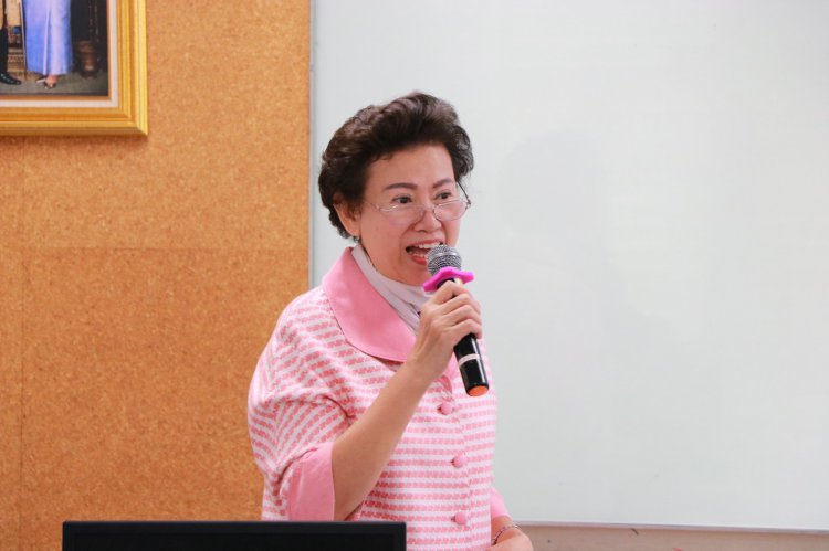 กิจกรรมพัฒนาบุคลากรสถาบันฯ การใช้โปรแกรมไมโครซอฟท์ เอ็กเซล (Microsoft Excel) ในการปฏิบัติงาน — 5 พฤษภาคม 2025 — สถาบันเทคโนโลยีจิตรลดา CDTI