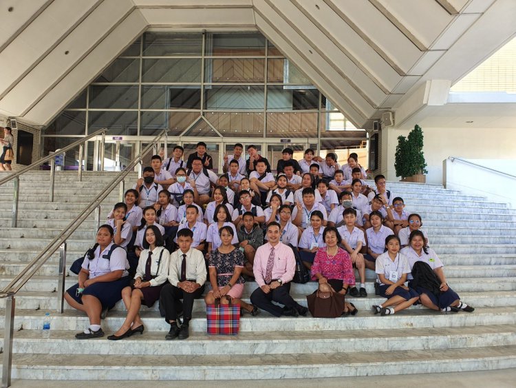 สร้างสรรค์ผลงานประเภทต่างๆกับศิลปินแห่งชาติและนานาชาติสัญจร 2563 — 25 เมษายน 2025 — สถาบันเทคโนโลยีจิตรลดา CDTI