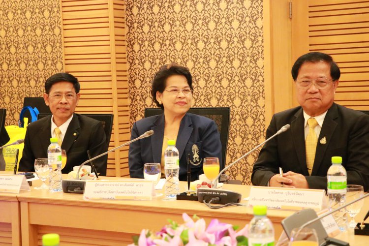 ร่วมลงนามความร่วมมือทางวิชาการ — 5 พฤษภาคม 2025 — สถาบันเทคโนโลยีจิตรลดา CDTI