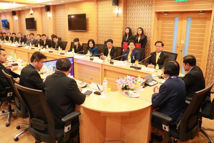 ร่วมลงนามความร่วมมือทางวิชาการ — 5 พฤษภาคม 2025 — สถาบันเทคโนโลยีจิตรลดา CDTI
