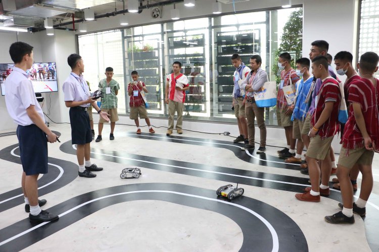 ต้อนรับคณะดูงาน — 5 พฤษภาคม 2025 — สถาบันเทคโนโลยีจิตรลดา CDTI