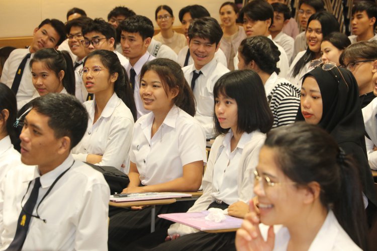 ความรักในวัยรุ่น — 5 พฤษภาคม 2025 — สถาบันเทคโนโลยีจิตรลดา CDTI