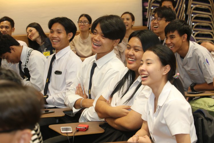 ความรักในวัยรุ่น — 5 พฤษภาคม 2025 — สถาบันเทคโนโลยีจิตรลดา CDTI