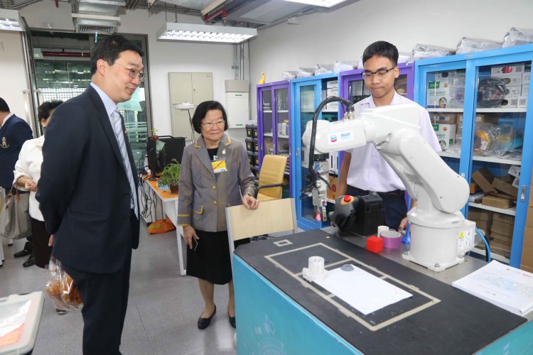 หารือความร่วมมือทางวิชาการ — 2 พฤษภาคม 2025 — สถาบันเทคโนโลยีจิตรลดา CDTI