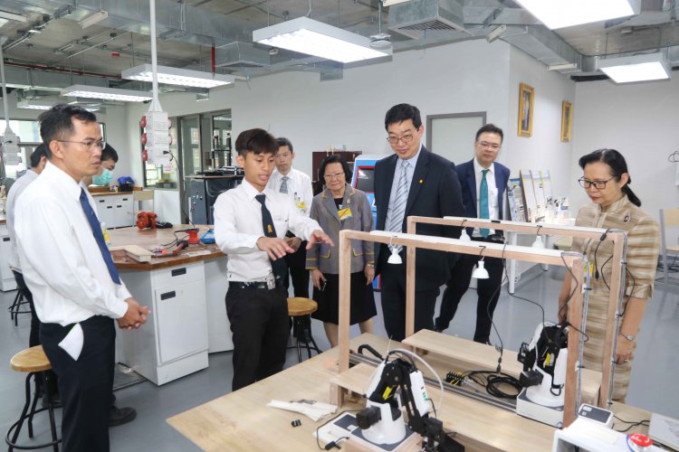 หารือความร่วมมือทางวิชาการ — 2 พฤษภาคม 2025 — สถาบันเทคโนโลยีจิตรลดา CDTI