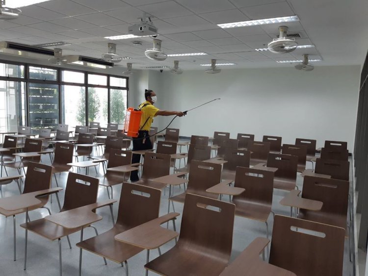 สจด. ออกมาตรการคุมเข้มป้องกัน COVID-19 พร้อมขานรับ พ.ร.ก. ฉุกเฉิน — 5 พฤษภาคม 2025 — สถาบันเทคโนโลยีจิตรลดา CDTI