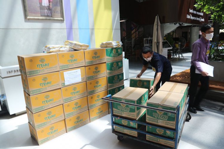 รับมอบของ — 5 พฤษภาคม 2025 — สถาบันเทคโนโลยีจิตรลดา CDTI