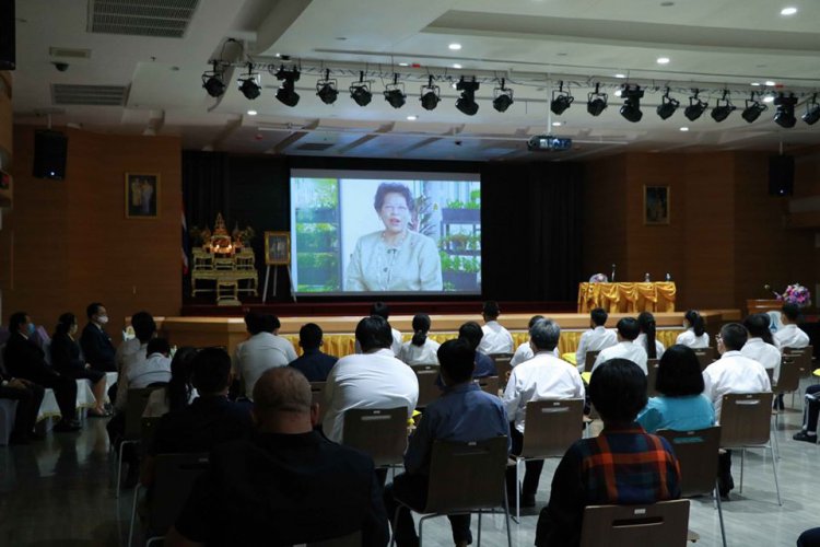 พิธีปฐมนิเทศนักศึกษาใหม่ คณะเทคโนโลยีดิจิทัล ปีการศึกษา 2563 — 6 พฤษภาคม 2025 — สถาบันเทคโนโลยีจิตรลดา CDTI